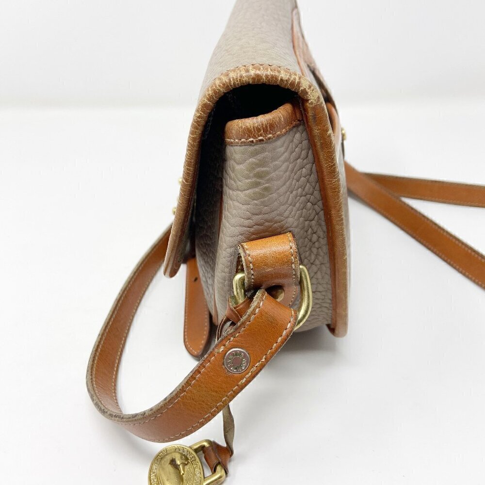 DOONEY & BOURKE | Vintage Saddle Up Calvary Trooper Crossbody Bag Taupe - Picture 4 of 15